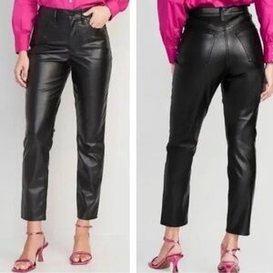 PLUS Old Navy NEW‎ High Rise OG Straight Rich Black Faux Leather Pant Sz 24